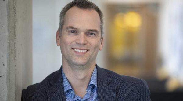 Dan_VanderSluis_Human_Resources_VIU