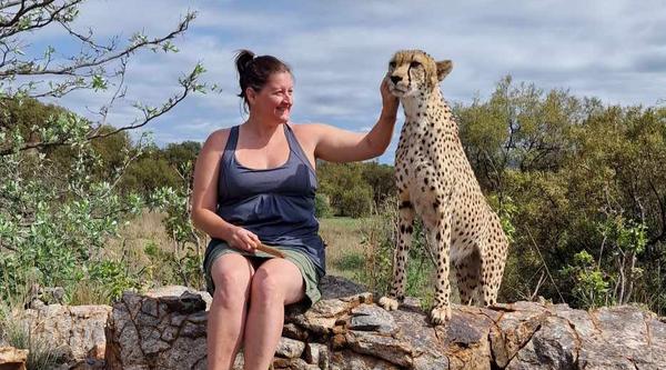 Jennifer Lindley with a big cat