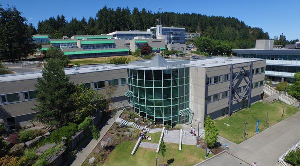 aerial view of Building 200 at VIU's Nanaimo campus