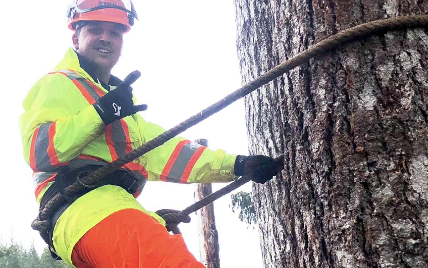 Adam Klassen in the Fundamentals of Forestry Harvesting (FFHP) program