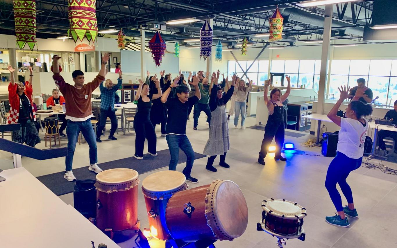 A group of students takes part in an Afro dance fusion class together