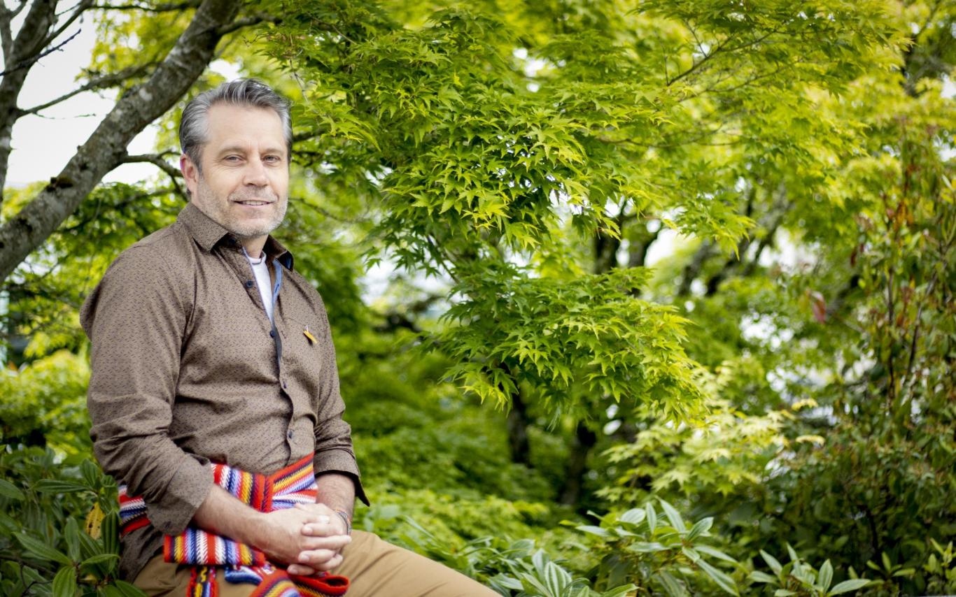 Portrait photo of Mike Calvert